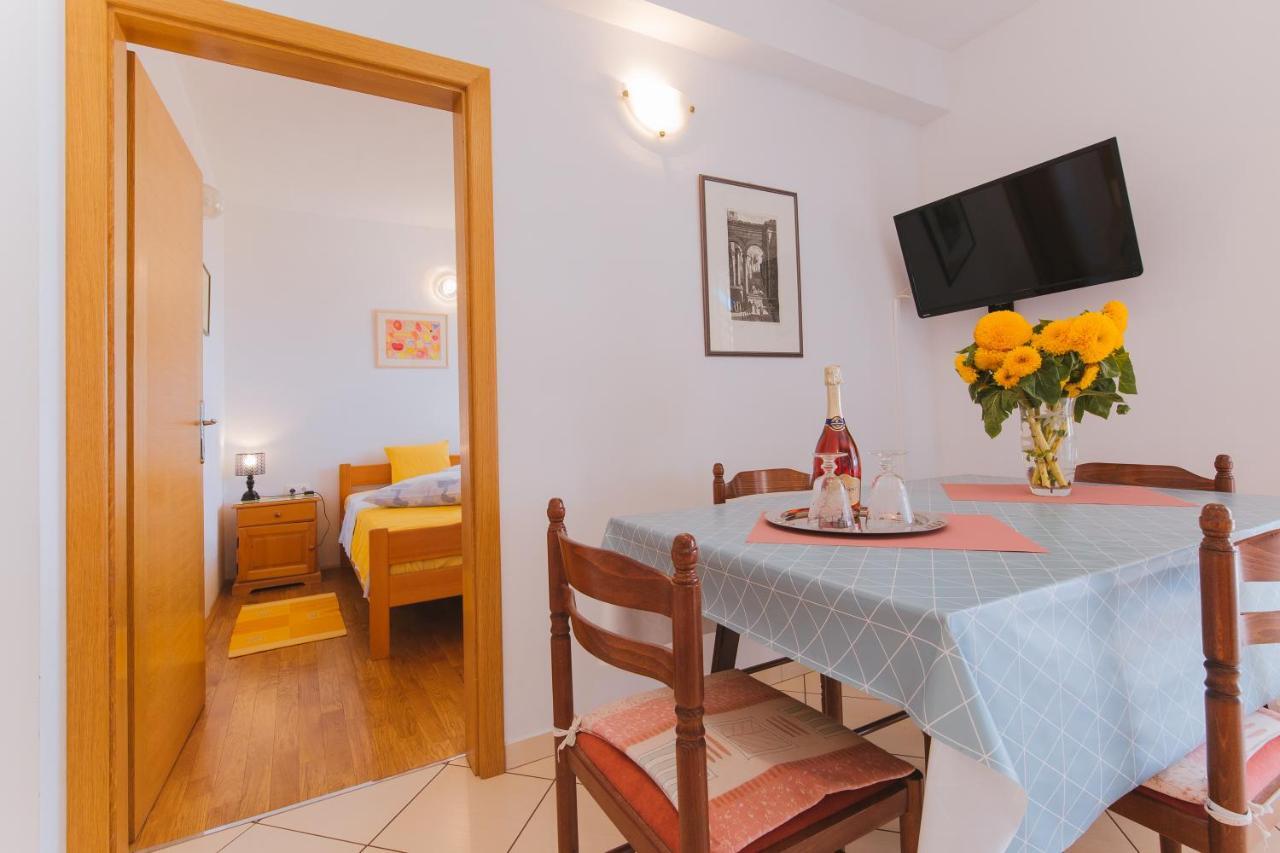 Apartmani Villa Marija Omiš Kültér fotó